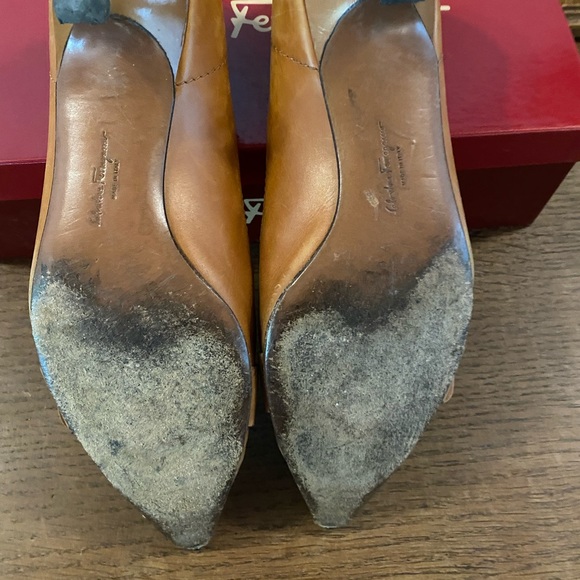 Salvatore Ferragamo Brown Logo Buckle Pointed Toe Flats 8.5 - Picture 5 of 6